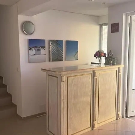 Canavan's Casa de hóspedes Ravda