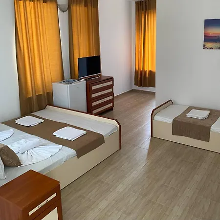 Casa de hóspedes Canavan's Ravda