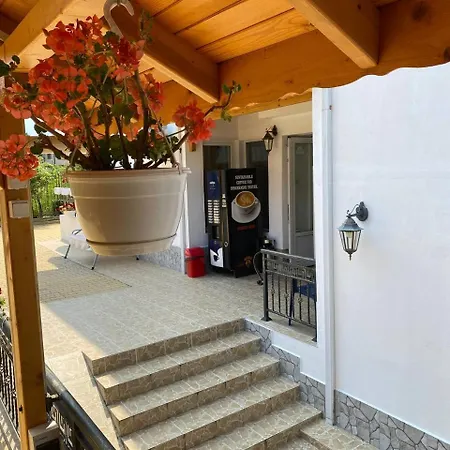 Canavan's Konukevi Ravda